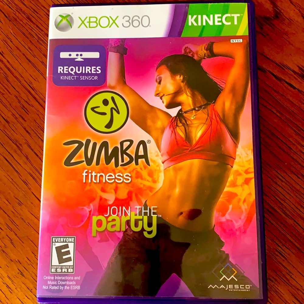 XBOX 360 video game Zumba requires Kinect sensor to use this. Has book guc